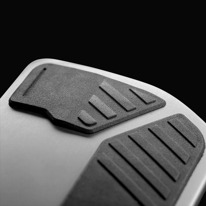 Model Y floor mats+alloy pedals